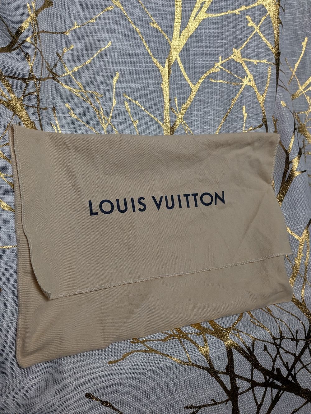 Louis Vuitton Pink Epi Alma BB Satchel with Branded Jacquard Strap - Picture 3 of 11